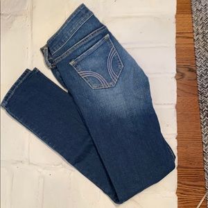 Hollister size:1 low-waisted jeans